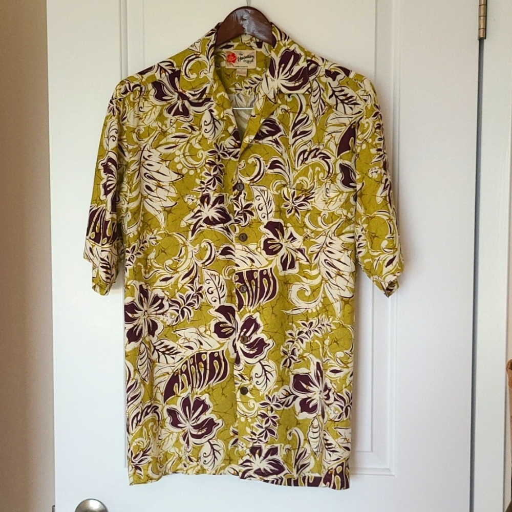 Hawaiian Original Shirt Hilo Hattie Small